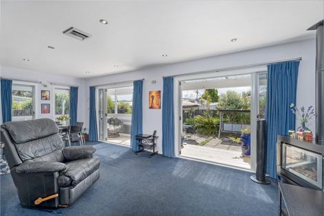 Photo of property in 98 Catherine Crescent, Whitianga, 3510