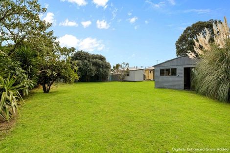Photo of property in 16 Tolerton Avenue, Elgin, Gisborne, 4010