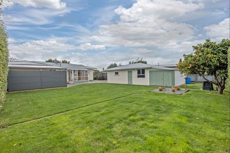 Photo of property in 4 Anzio Place, Awapuni, Palmerston North, 4412