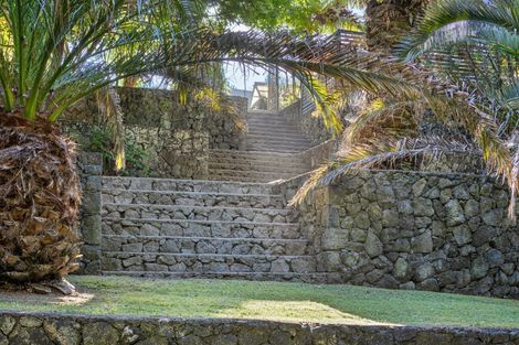 Photo of property in 190 Lonely Track Road, Dairy Flat, 0632