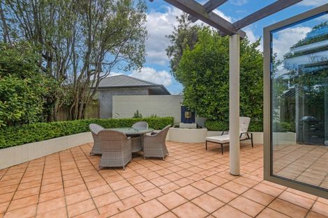 Photo of property in 168 Te Awe Awe Street, Hokowhitu, Palmerston North, 4410