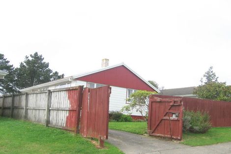 Photo of property in 9 Sasanof View, Ascot Park, Porirua, 5024