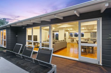 Photo of property in 1/10 Morton Avenue, Forrest Hill, Auckland, 0620