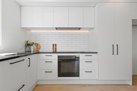 Photo of property in 30 Georgina Street, Marshland, Christchurch, 8083