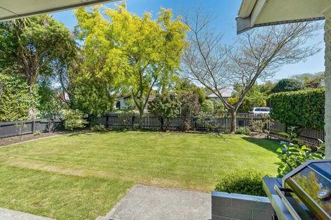 Photo of property in 48 Grahams Road, Ilam, Christchurch, 8041