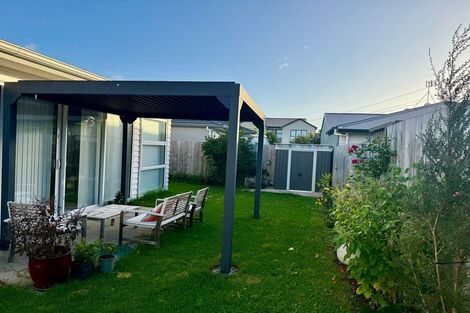Photo of property in 10 Wairepo Street, Takanini, 2112
