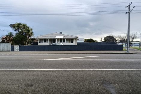 Photo of property in 159 Egmont Street, Patea, 4520