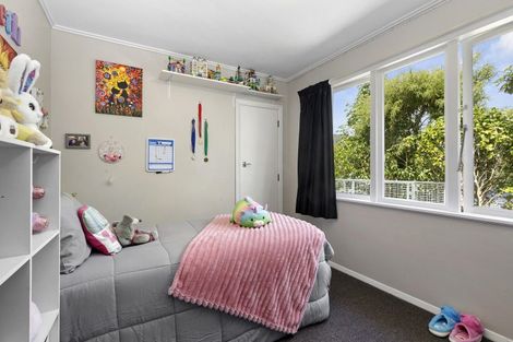 Photo of property in 60 Bird Grove, Stokes Valley, Lower Hutt, 5019