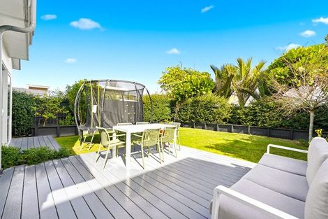 Photo of property in 19 Harakeke Road, Hobsonville, Auckland, 0616