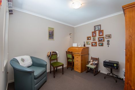 Photo of property in 13 Watt Street, Mosgiel, 9024