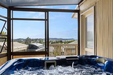 Photo of property in 32a Gilshennan Valley, Red Beach, 0932