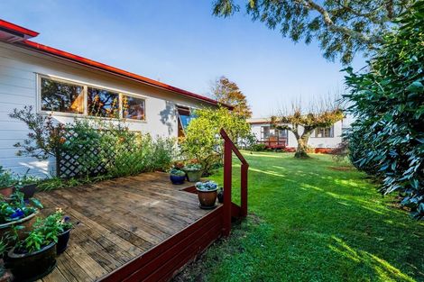 Photo of property in 1274 Egmont Road, Egmont Village, New Plymouth, 4372