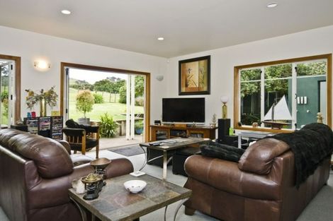 Photo of property in 94 Campbell Road, One Tree Hill, Auckland, 1061