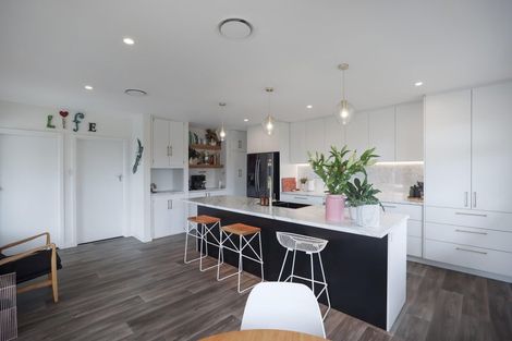 Photo of property in 94 Mcmurdo Street, Tinwald, Ashburton, 7700