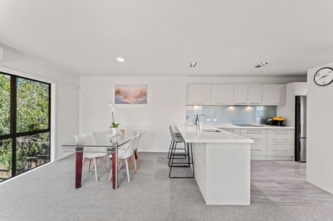 Photo of property in 26 Imogene Way, Half Moon Bay, Auckland, 2012