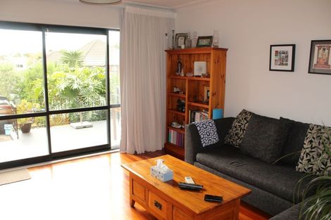 Photo of property in 5/221 Mount Smart Road, Onehunga, Auckland, 1061