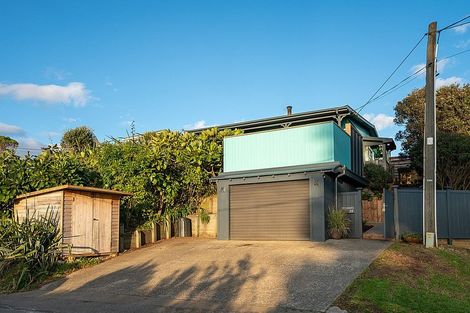 Photo of property in 22 Aperahama Street, Paekakariki, 5034