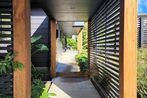 Photo of property in 23 Linda Street, Oakura, 4314