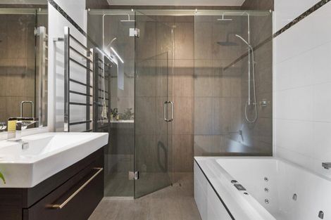 Photo of property in 7 Tall Tree Lane, Mount Creighton, Queenstown, 9371