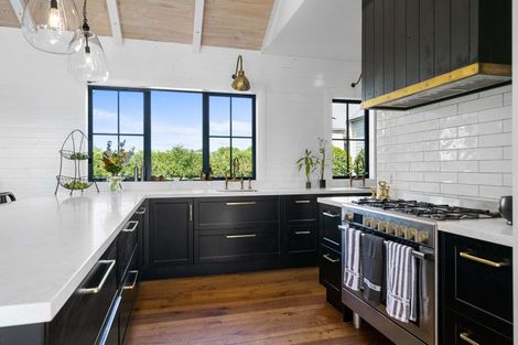 Photo of property in 3/45 Saint Kilda Road, Cambridge, 3434