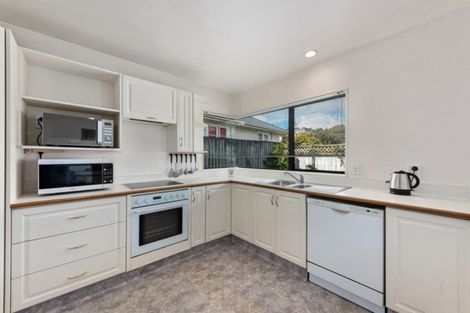 Photo of property in 31 Seddon Street, Wallaceville, Upper Hutt, 5018