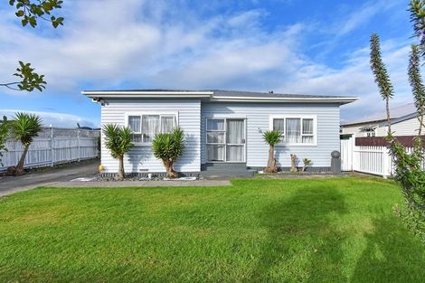 Photo of property in 87 Rangitoto Road, Papatoetoe, Auckland, 2025