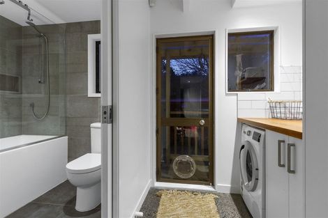 Photo of property in 19 Bernard Magnus Lane, Greenhithe, Auckland, 0632