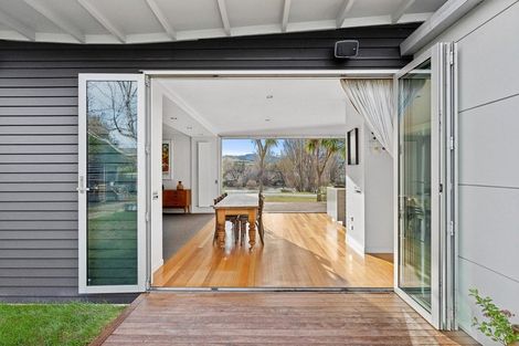 Photo of property in 10 Bridgewater Terrace, Albert Town, Wanaka, 9305