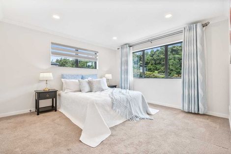 Photo of property in 27 Casheltown Way, Flat Bush, Auckland, 2019
