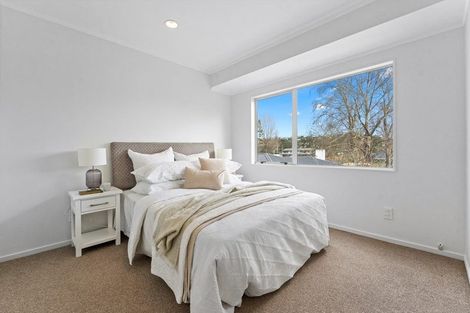 Photo of property in 2/142 Archers Road, Glenfield, Auckland, 0629