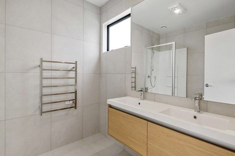 Photo of property in 1 Tiromoana Drive, Red Beach, 0932