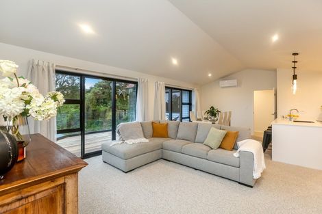 Photo of property in 6c Burns Street, Westown, New Plymouth, 4310