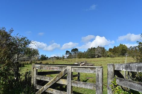 Photo of property in 6 Coulter Road, Swanson, Auckland, 0614