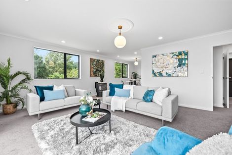 Photo of property in 54 Norana Road, Timberlea, Upper Hutt, 5018