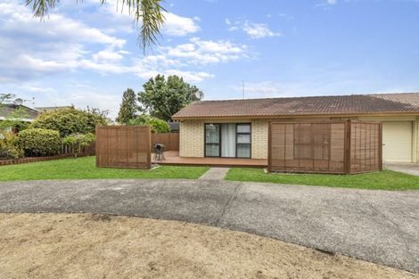 Photo of property in 49a Great South Road, Takanini, 2112