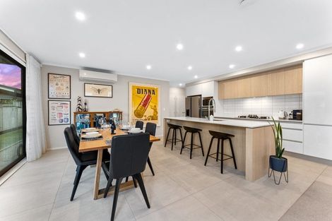 Photo of property in 7 Onekura Street, Red Beach, 0932