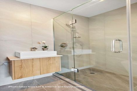 Photo of property in 26a Holland Avenue, Point England, Auckland, 1072