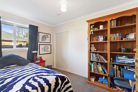 Photo of property in 25 Wilton Crescent, Bishopdale, Christchurch, 8053