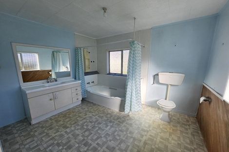 Photo of property in 27 Inverness Street, Dunollie, Runanga, 7803