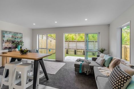 Photo of property in 11 Fernly Rise, Flat Bush, Auckland, 2019