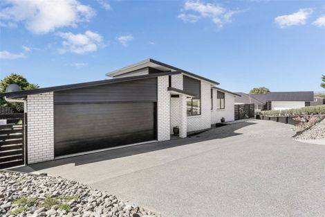 Photo of property in 6 Stonedale Drive, Pukekohe, 2120