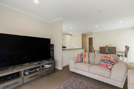 Photo of property in 76 Arrowsmith Drive, Flat Bush, Auckland, 2019