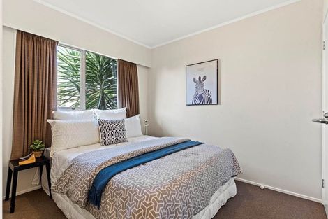 Photo of property in 1/29 Kindergarten Drive, Conifer Grove, Takanini, 2112