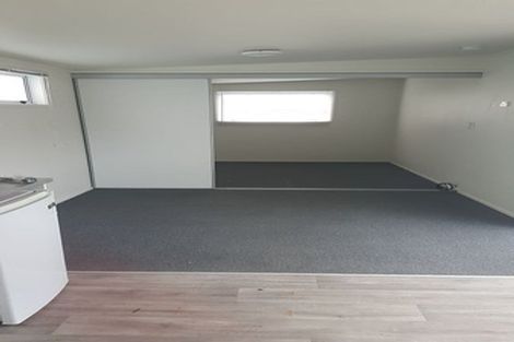 Photo of property in 5 Holgate Avenue, Herald Island, Auckland, 0618