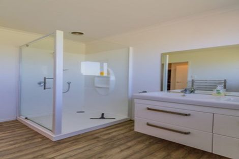 Photo of property in 2/76 Ruapehu Road, Ohakune, 4625