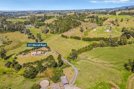 Photo of property in 117 Worrall Road, Kumeu, 0891