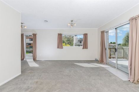 Photo of property in 1/13 Redwing Street, Browns Bay, Auckland, 0630