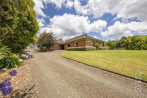 Photo of property in 216 Mcpike Road, Waimauku, 0883