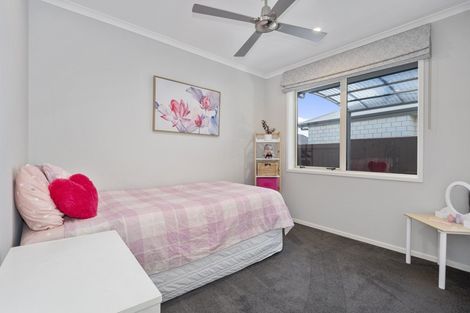 Photo of property in 8 Mary Place, Pyes Pa, Tauranga, 3112