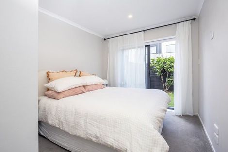 Photo of property in 17 Malcolm Calder Road, Hobsonville, Auckland, 0616